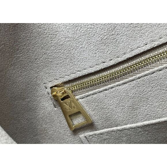 Louis Vuitton OnTheGo Tote MM Turtle Dove Brand New Rare! - Picture 12 of 14